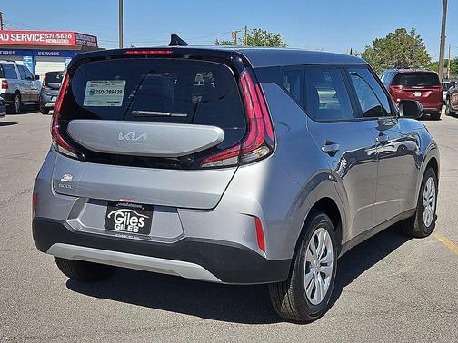 Steel Gray 2025 Kia Soul LX