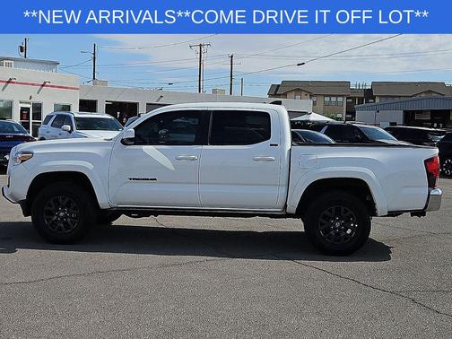Super White 2021 Toyota Tacoma SR5