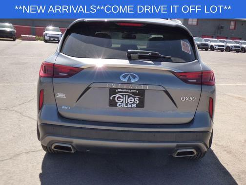 2021 INFINITI QX50 LUXE AWD