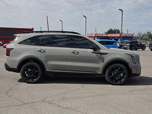 Road Rider Brown 2026 Kia Sorento SX
