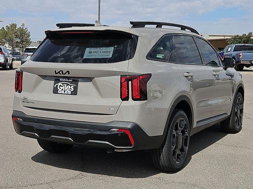 Road Rider Brown 2026 Kia Sorento SX