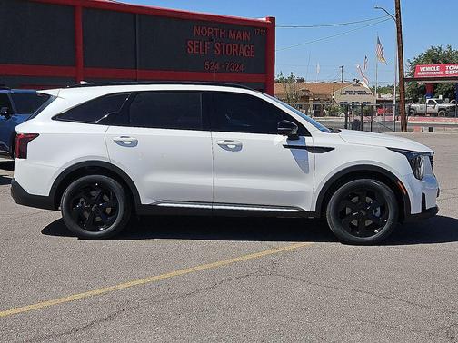 Snow White 2026 Kia Sorento Hybrid SX Prestige