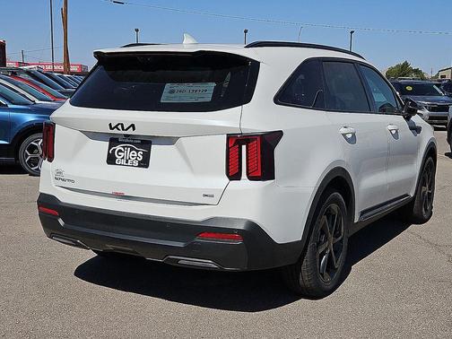 Snow White 2026 Kia Sorento Hybrid SX Prestige