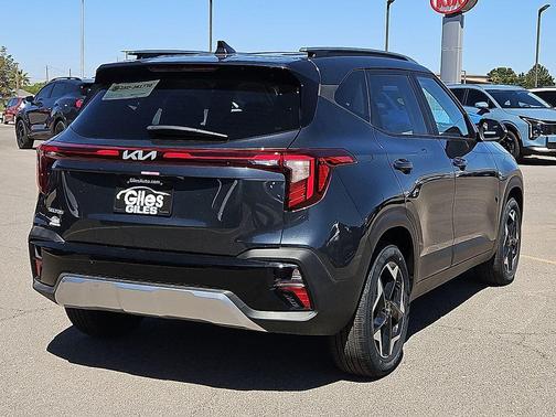 Gravity Gray 2026 Kia Seltos S