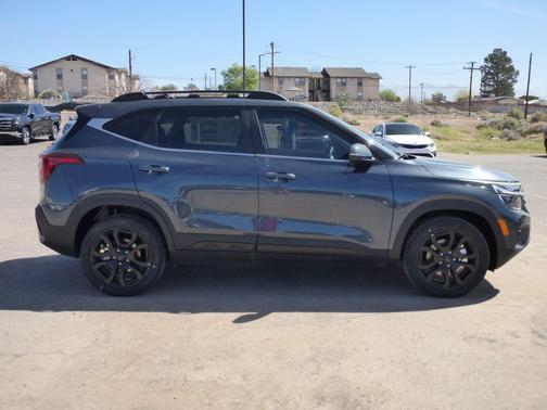 2025 Kia Seltos X-Line