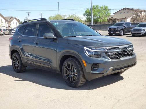 2025 Kia Seltos X-Line