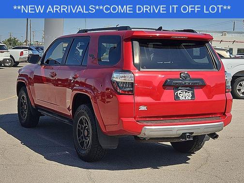 Barcelona Red Metallic 2022 Toyota 4Runner TRD Off Road Premium