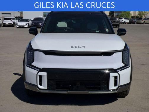 Glacial White Pearl 2026 Kia EV9 GT-Line