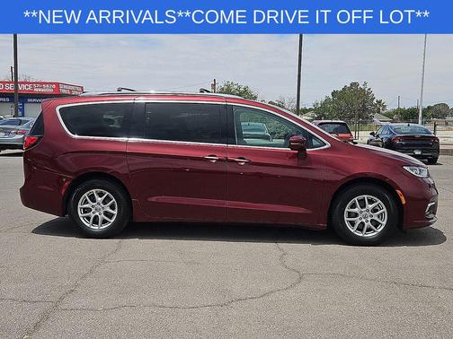 Velvet Red Pearlcoat 2021 Chrysler Pacifica Touring L