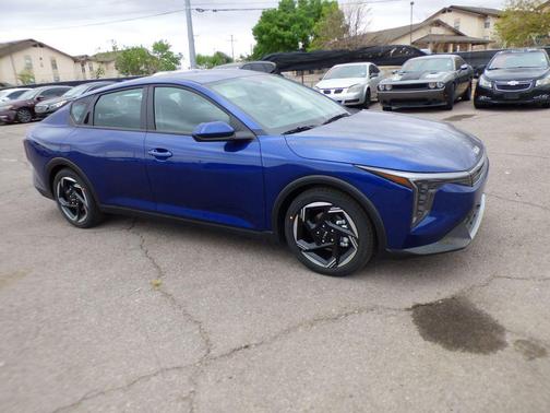 2026 Kia K4 EX