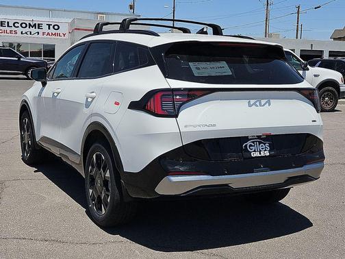 Snow White Pearl 2026 Kia Sportage Hybrid SX-Prestige