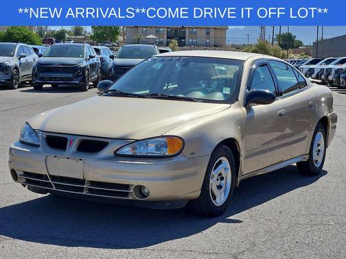 Champagne Beige Metallic 2005 Pontiac Grand Am SE