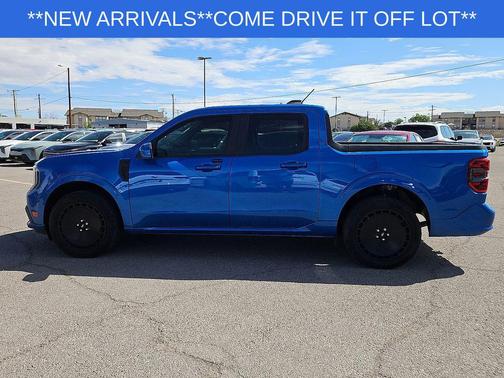 Velocity Blue 2025 Ford Maverick Lobo Standard