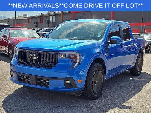 Velocity Blue 2025 Ford Maverick Lobo Standard