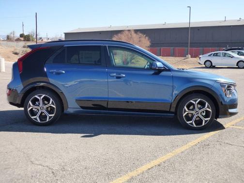2025 Kia Niro Touring