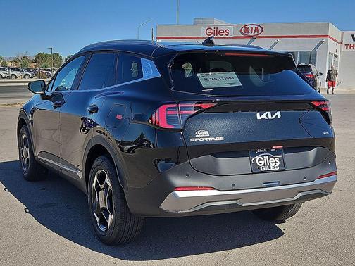 Fusion Black 2026 Kia Sportage Hybrid EX