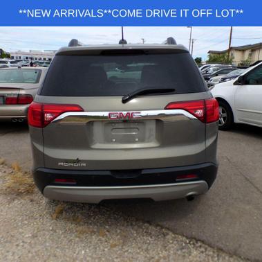 Pepperdust Metallic 2019 GMC Acadia SLT-1