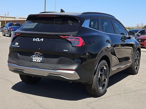 Fusion Black 2026 Kia Sportage Hybrid EX