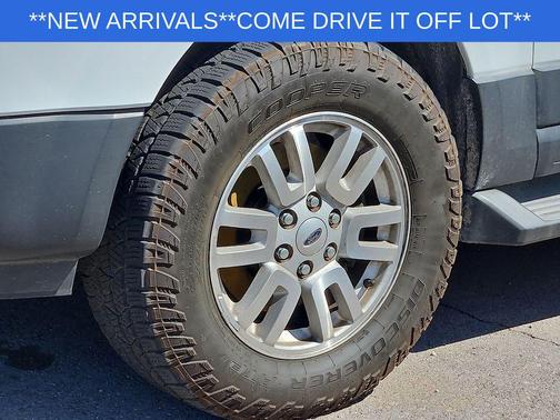 Oxford White 2012 Ford Expedition EL XL