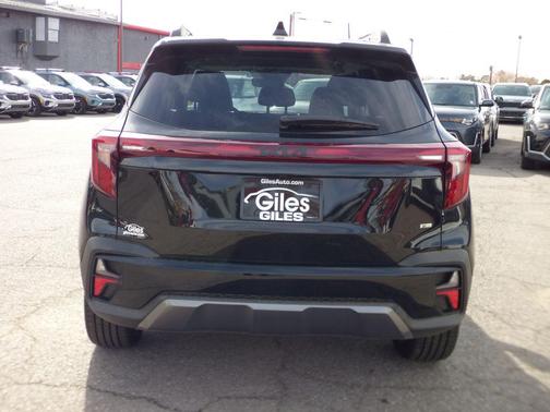 2025 Kia Seltos X-Line