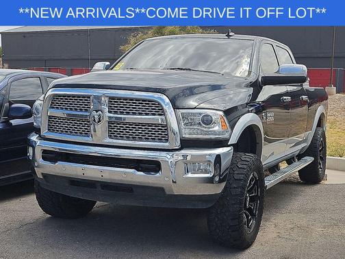 Brilliant Black Crystal Pearlcoat 2018 RAM 2500 Laramie Crew Cab 4x4 6'4' Box