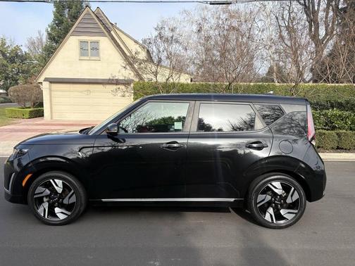 2023 Kia Soul GT-Line
