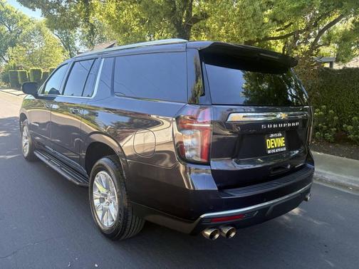 Gray 2023 Chevrolet Suburban Premier