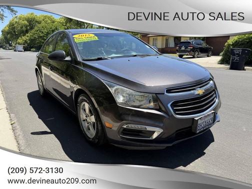 Gray 2015 Chevrolet Cruze 1LT