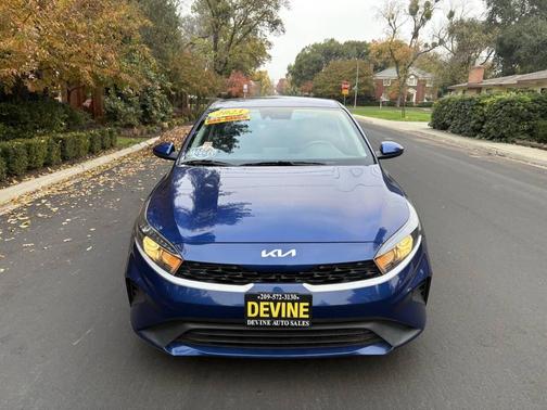 2023 Kia Forte LXS