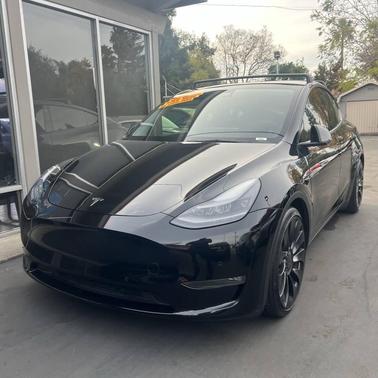 2022 Tesla Model Y Performance Dual Motor All-Wheel Drive
