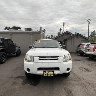 2004 Nissan Frontier XE-V6 Crew Cab