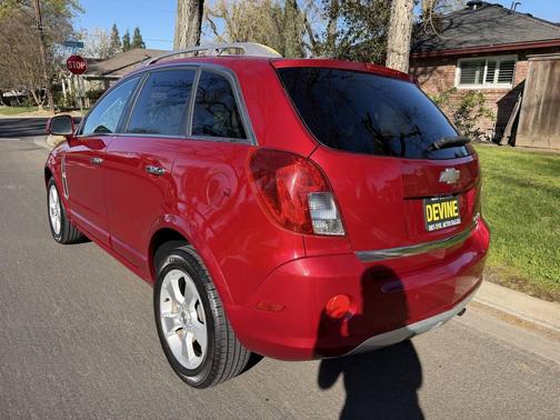 Red 2014 Chevrolet Captiva Sport LTZ