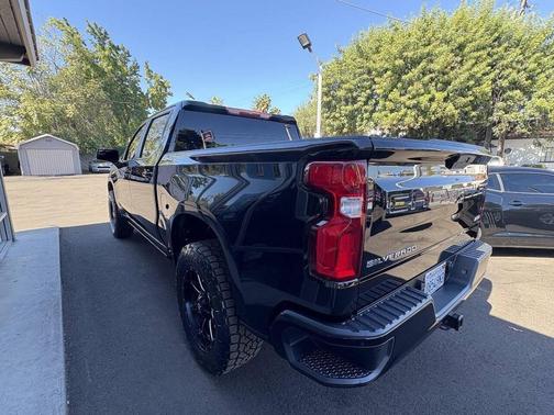Black 2019 Chevrolet Silverado 1500 RST