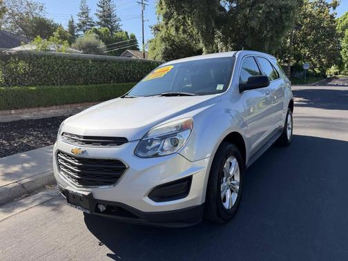 Silver 2016 Chevrolet Equinox LS