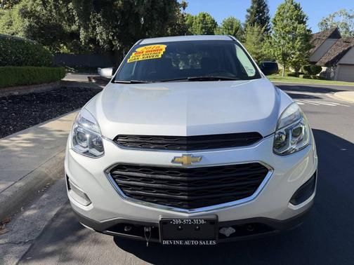 Silver 2016 Chevrolet Equinox LS
