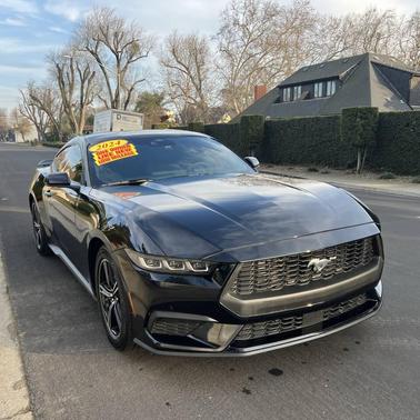 2024 Ford Mustang EcoBoost