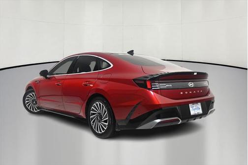 2024 Hyundai SONATA Hybrid Limited