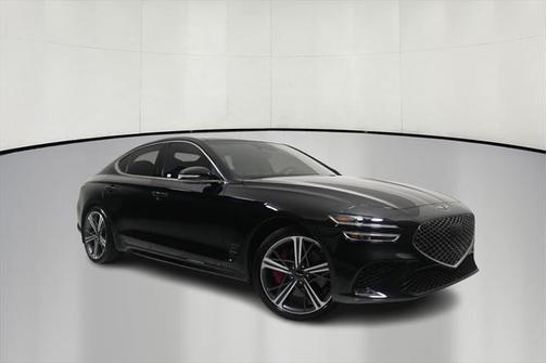 2024 Genesis G70 2.5T RWD