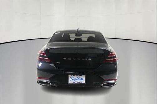 2024 Genesis G70 2.5T RWD