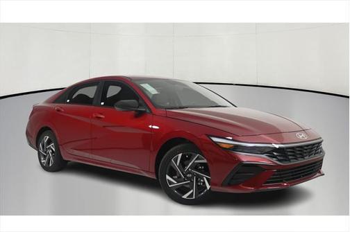 2025 Hyundai ELANTRA Sport