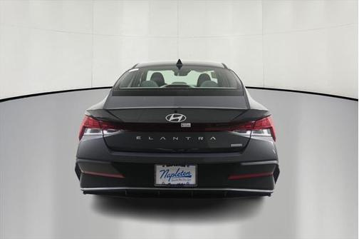 2025 Hyundai ELANTRA HEV Blue