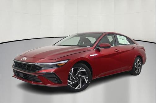 2025 Hyundai ELANTRA SEL