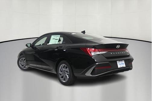 2025 Hyundai ELANTRA HEV Blue