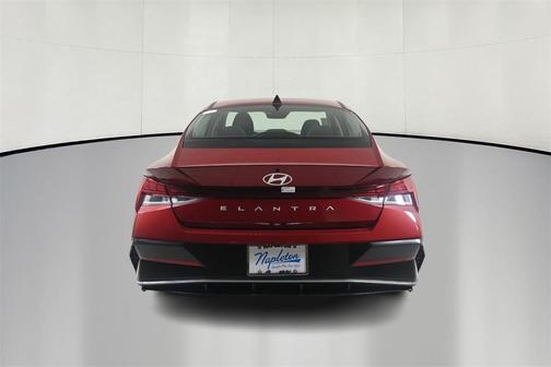 2025 Hyundai ELANTRA SEL