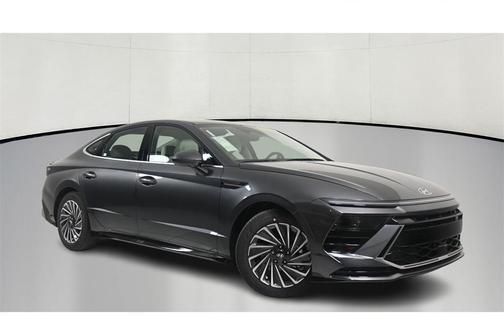 2025 Hyundai SONATA Hybrid SE
