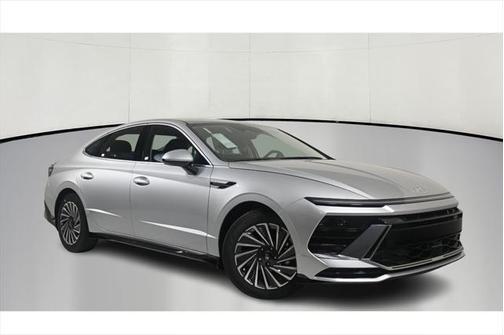 2025 Hyundai SONATA Hybrid SE