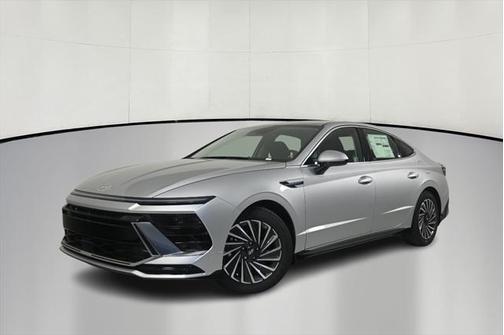 2025 Hyundai SONATA Hybrid SE