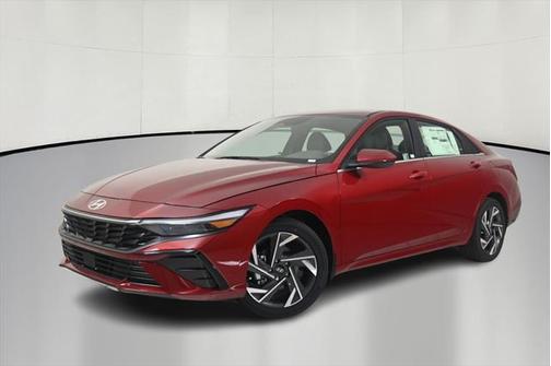 2025 Hyundai ELANTRA SEL