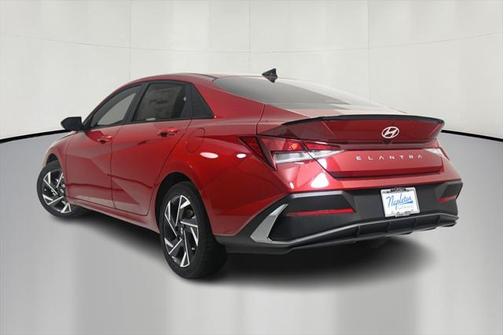 2025 Hyundai ELANTRA Sport