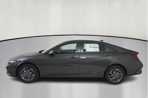 2025 Hyundai ELANTRA HEV Blue